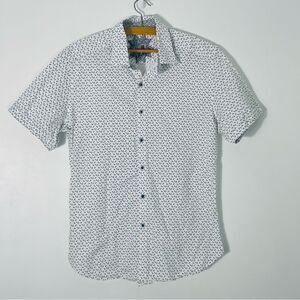 Robert Graham Short Sleeve White Button Down Geometric Shirt Classic Fit Size M